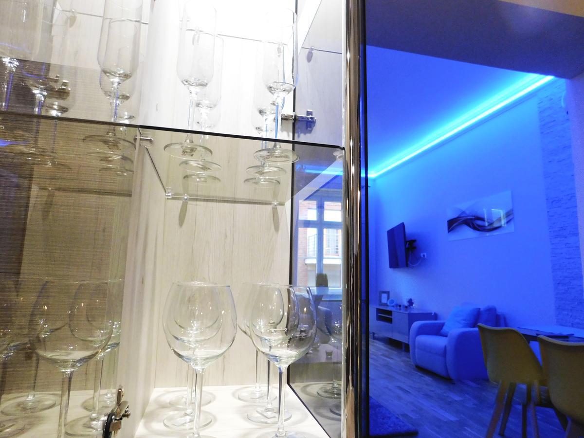 Wonder Deer Luxury Apartment At The Opera Self Check-In บูดาเปสต์ ภายนอก รูปภาพ