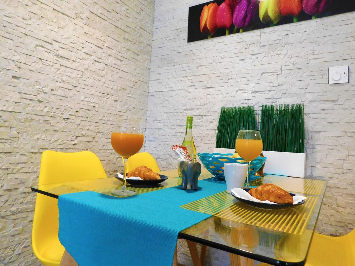 Wonder Deer Luxury Apartment At The Opera Self Check-In บูดาเปสต์ ภายนอก รูปภาพ